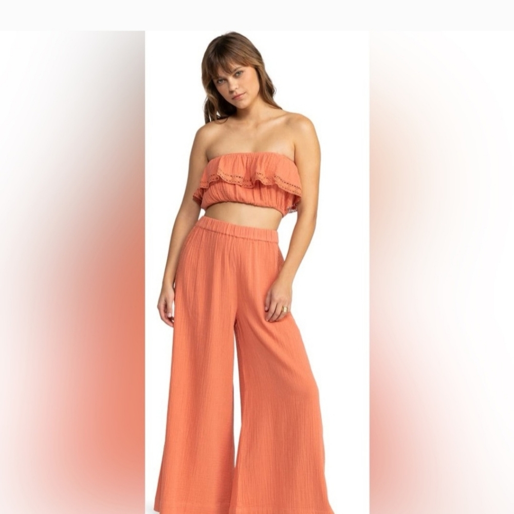 Roxy Golden Tropic Gauze Pants - Apricot Brandy. Size MEDIUM
